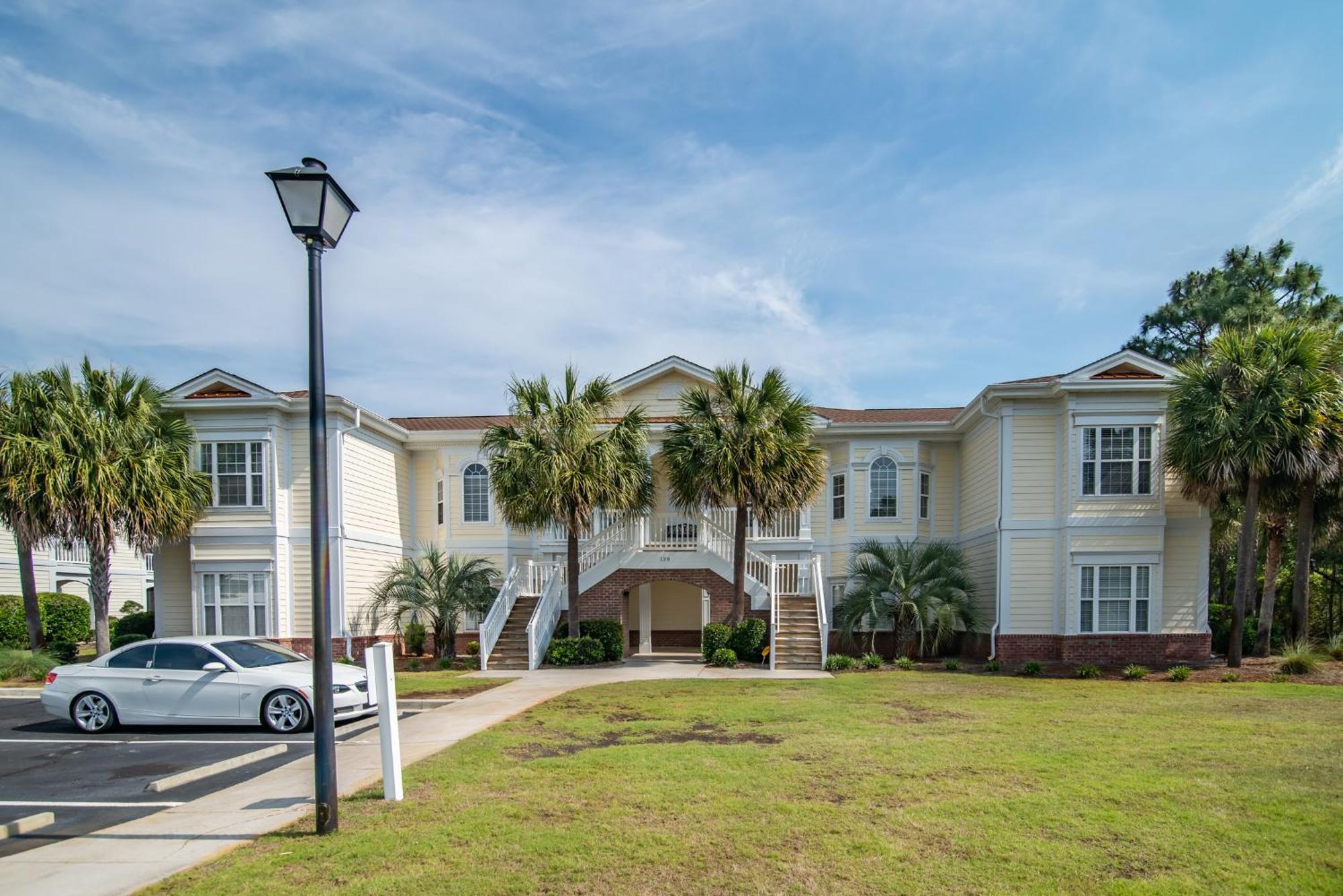 Litchfield Beach & Golf Resort Buitenkant foto