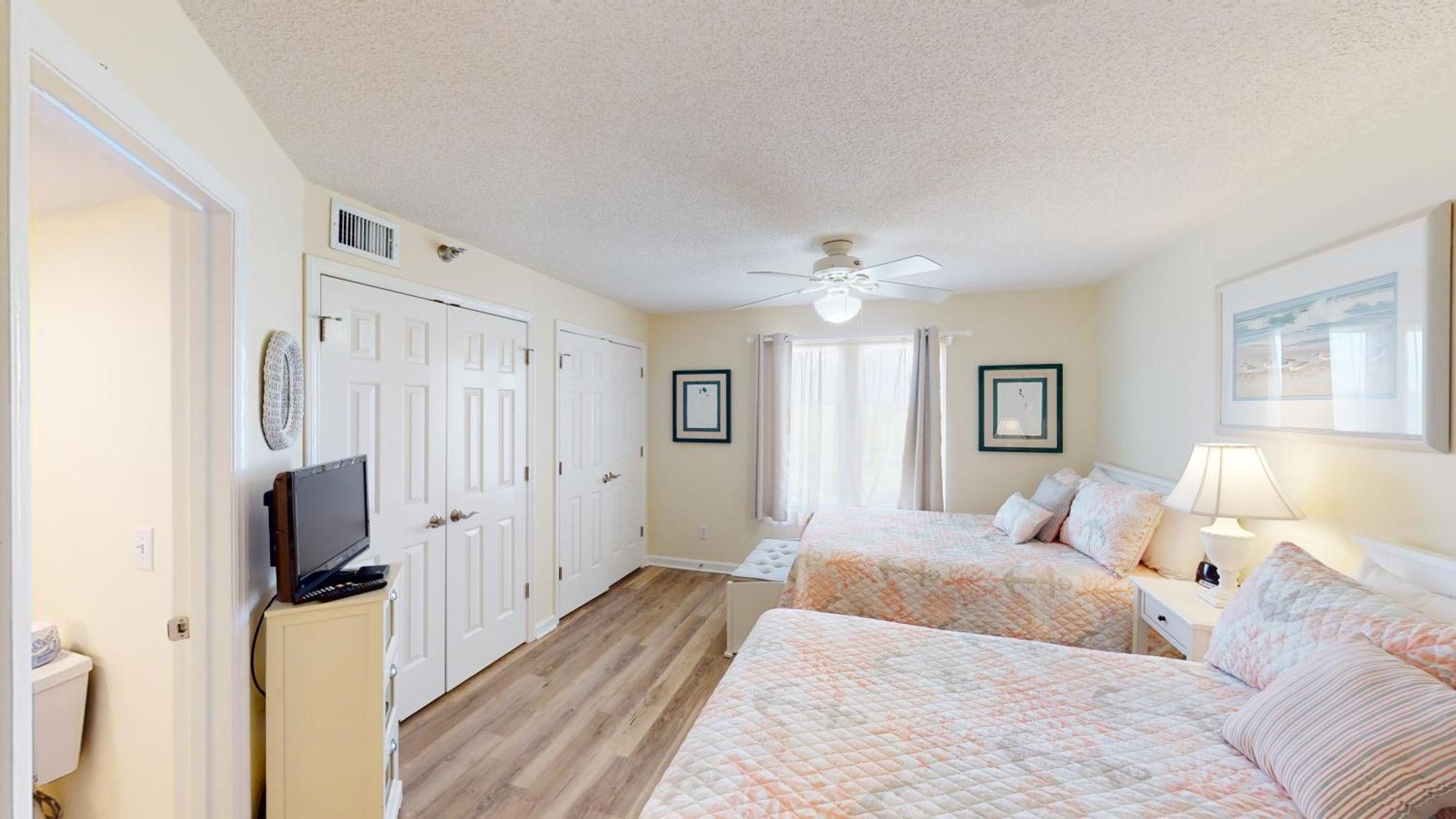 Litchfield Beach & Golf Resort Buitenkant foto