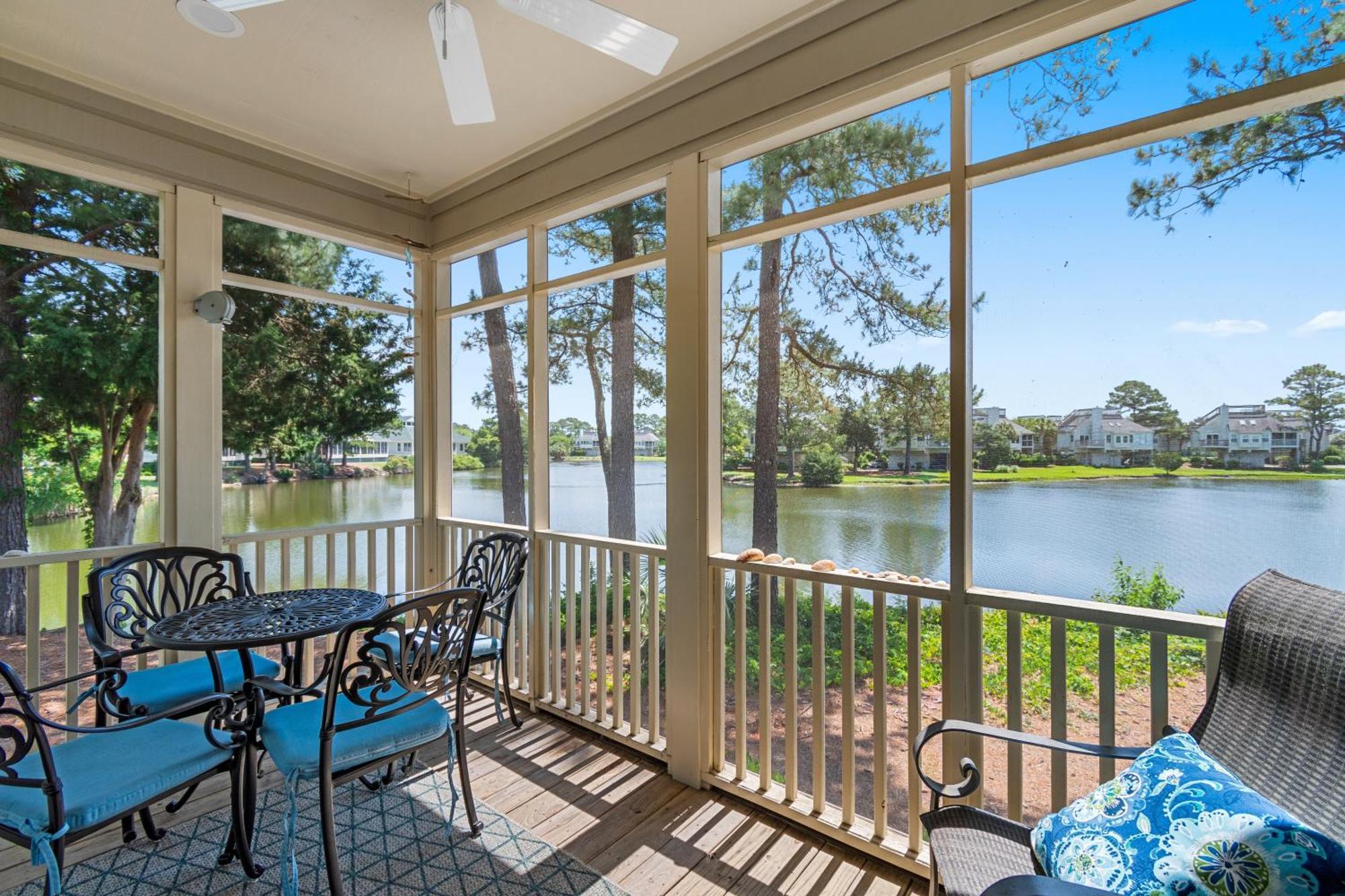 Litchfield Beach & Golf Resort Buitenkant foto