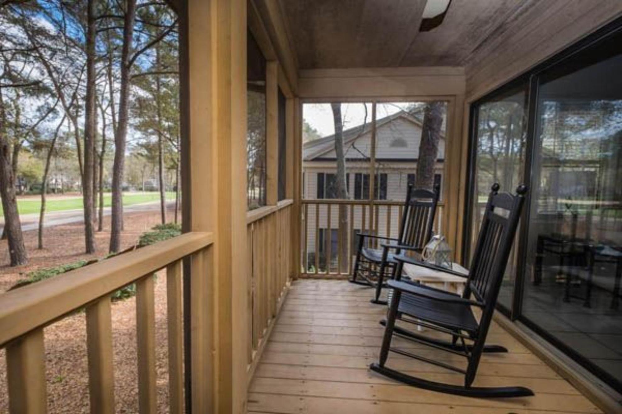 Litchfield Beach & Golf Resort Buitenkant foto
