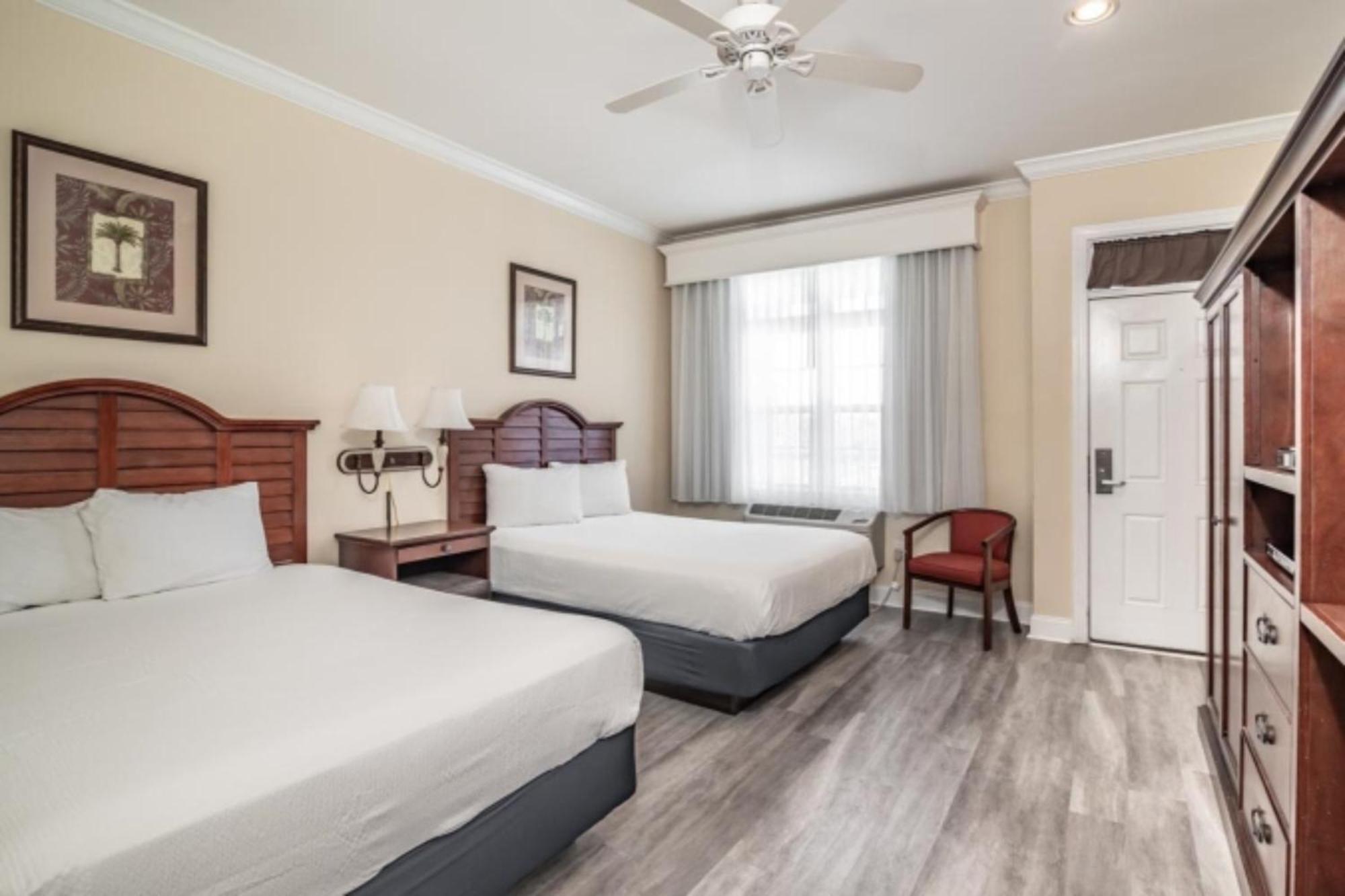 Litchfield Beach & Golf Resort Buitenkant foto