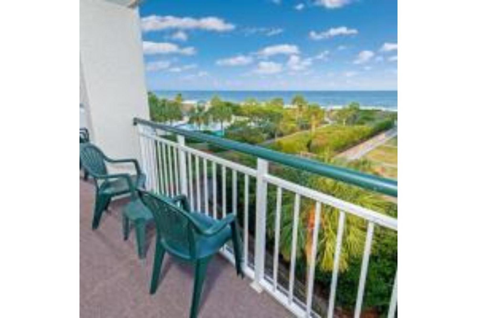Litchfield Beach & Golf Resort Buitenkant foto
