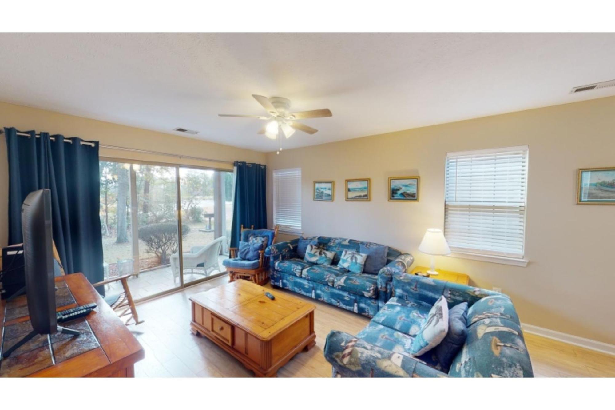 Litchfield Beach & Golf Resort Buitenkant foto