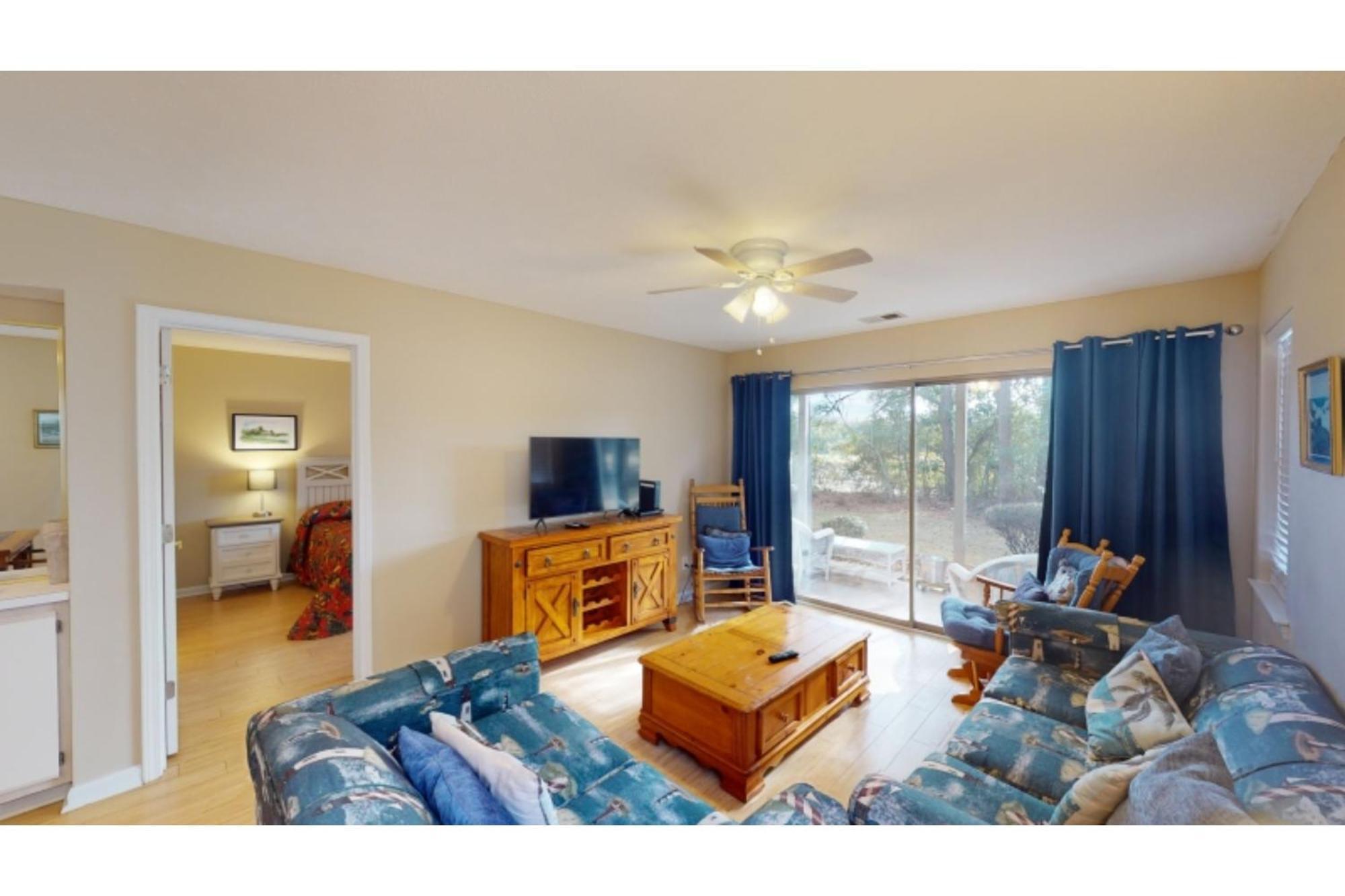 Litchfield Beach & Golf Resort Buitenkant foto